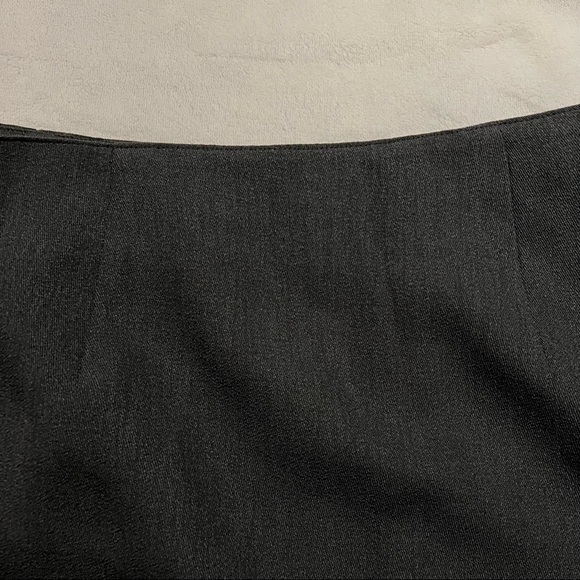 VINTAGE 90’s Safety Pin Mini Skirt 🧷 - Picture 4 of 10